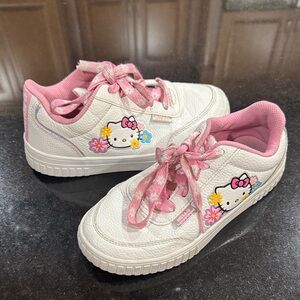 Hello Kitty Kids Sneakers - White and Pink Delight